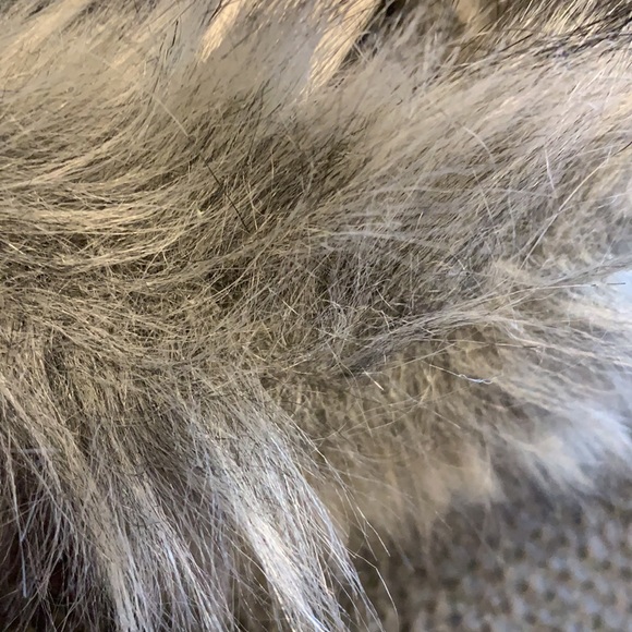 Sweater 🍒 - Picture 5 of 5